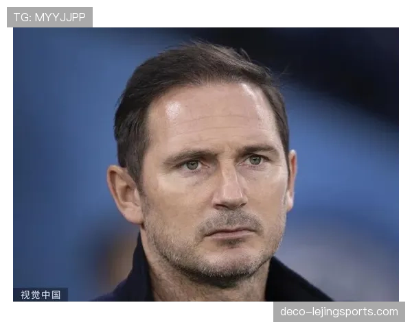 在切尔西体系下兰帕德与杰拉德中前场组织结构出现分化