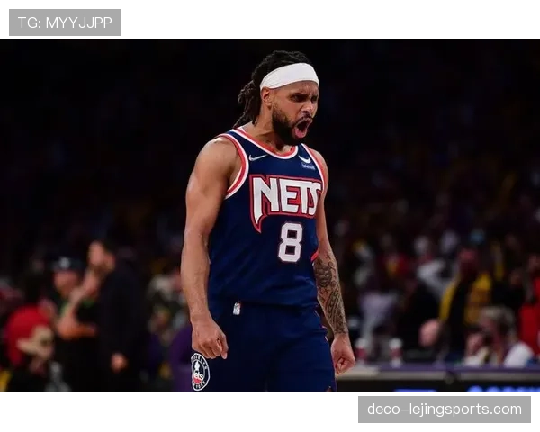 朱·霍勒迪挡拆制造突破空间 提升球队关键时刻进攻效率